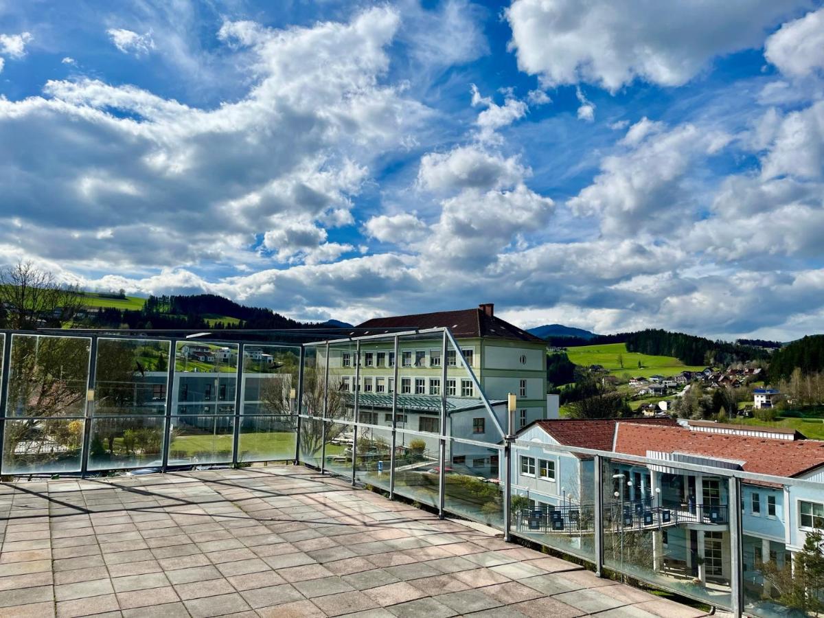 Athecada Fruehstueckspension Birkfeld Bagian luar foto